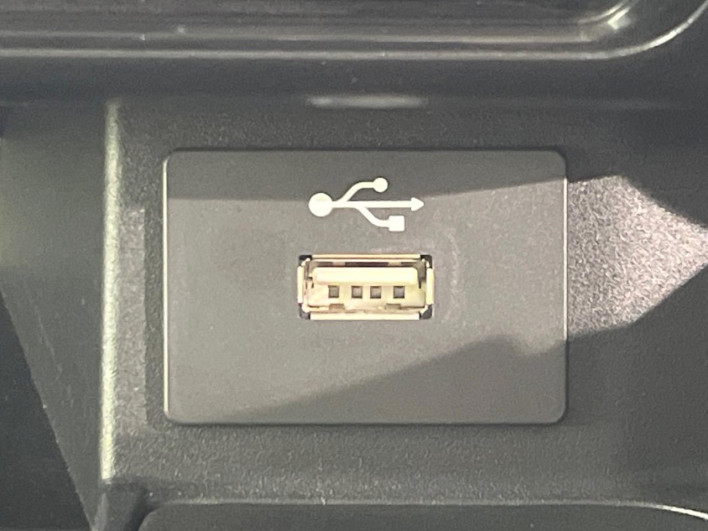 2020 Mitsubishi eK Cross Space 4AA-B38A (UW-6a1119d0bc765)[27]