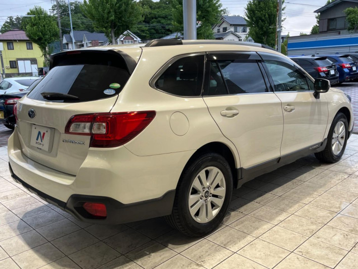 2015 Subaru Legacy Outback DBA-BS9 (UW-6a1119e5e12df)[23]