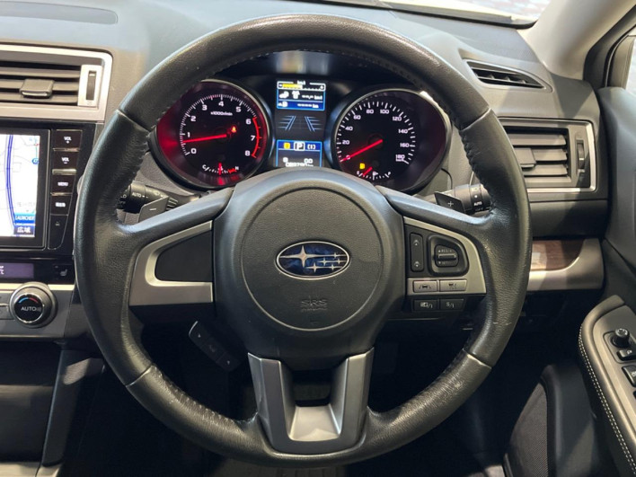2015 Subaru Legacy Outback DBA-BS9 (UW-6a1119e5e12df)[29]