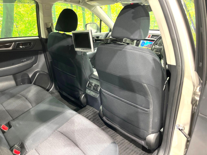2015 Subaru Legacy Outback DBA-BS9 (UW-6a1119e64cd7a)[13]