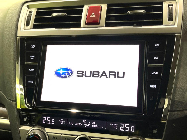 2015 Subaru Legacy Outback DBA-BS9 (UW-6a1119e64cd7a)[27]