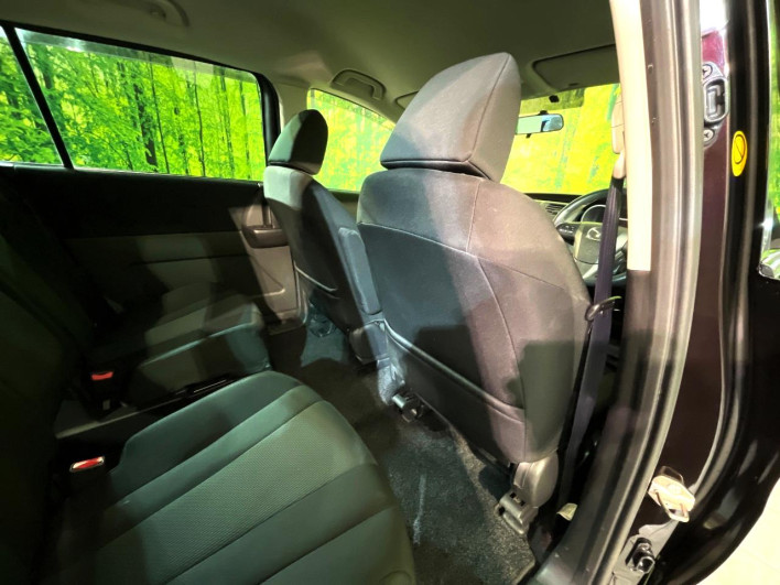 2016 Mazda Premacy DBA-CWFFW (UW-6a1119eb4d902)[26]