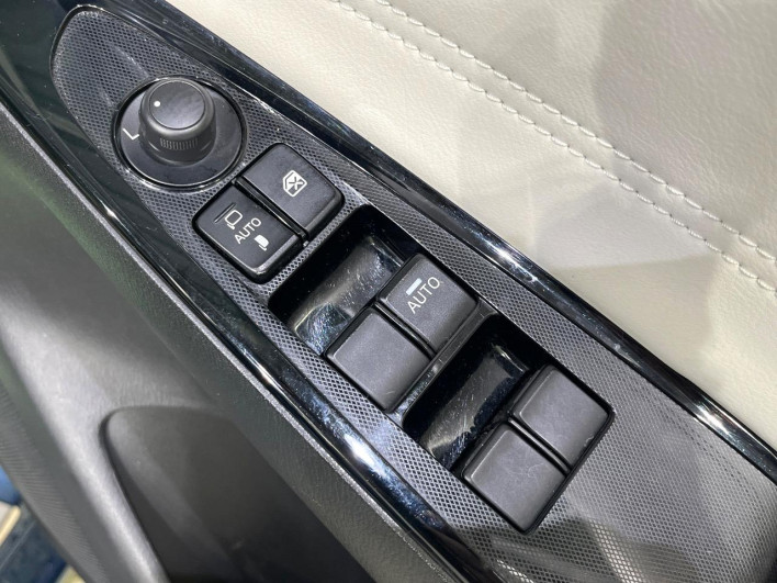 2017 Mazda Demio LDA-DJ5AS (UW-6a1119f22c139)[5]