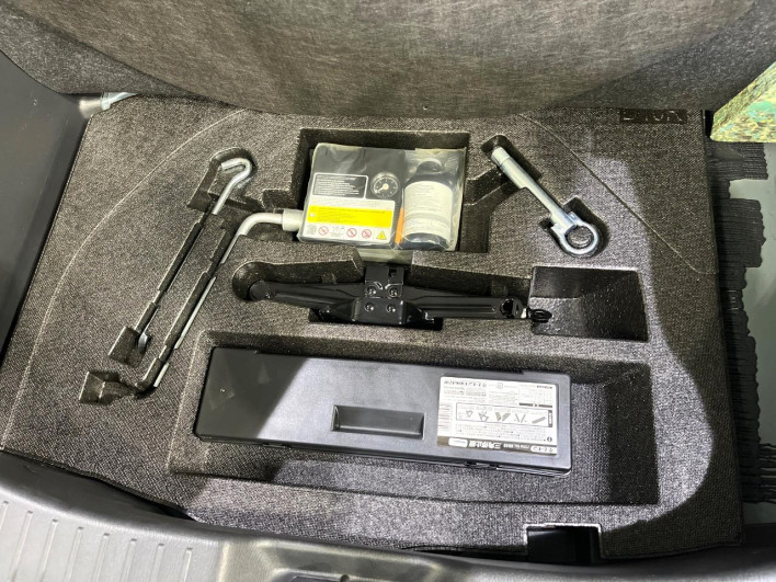 2017 Mazda Demio LDA-DJ5AS (UW-6a1119f22c139)[16]