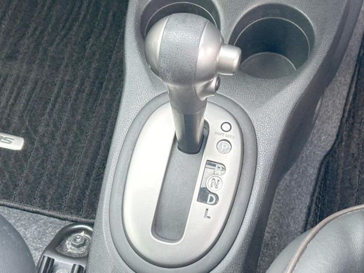2013 Nissan Note DBA-E12 (UW-6a1119f81ea29)[12]