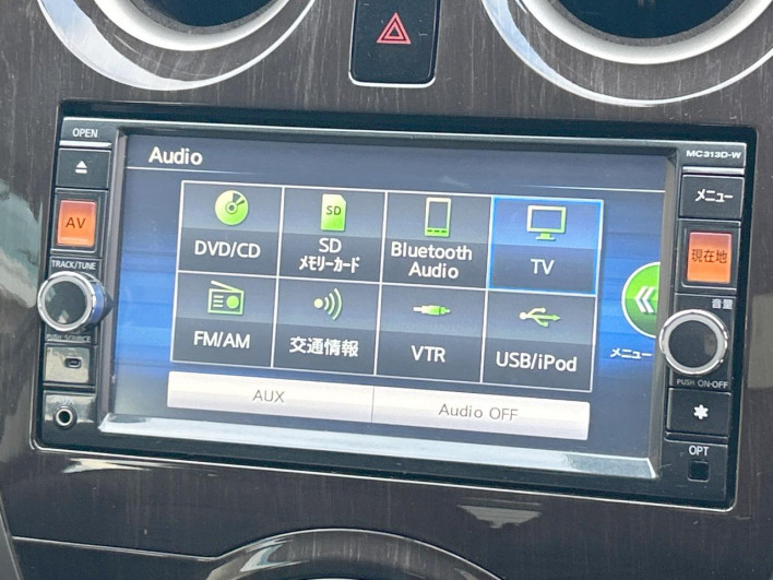 2013 Nissan Note DBA-E12 (UW-6a1119f81ea29)[16]