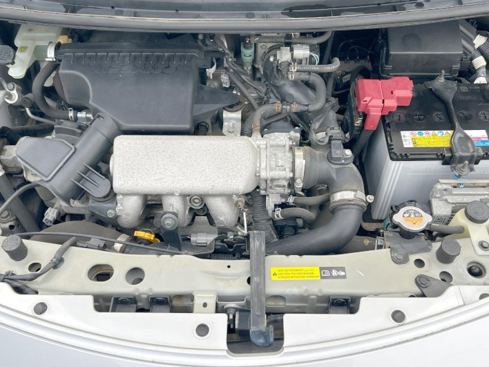 2013 Nissan Note DBA-E12 (UW-6a1119f81ea29)[4]