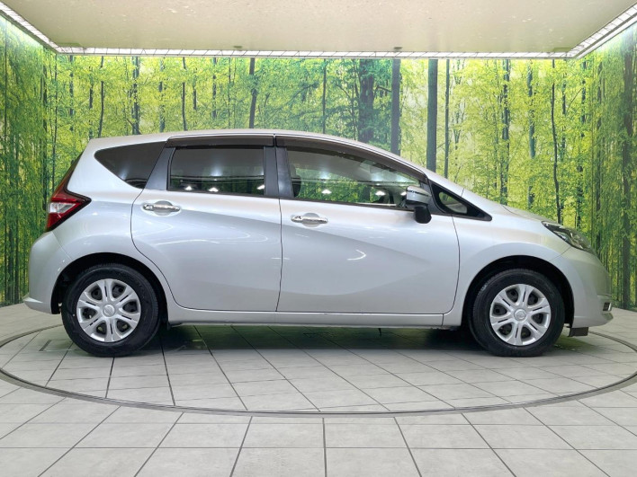 2017 Nissan Note DBA-E12 (UW-6a1119f9c729c)[11]