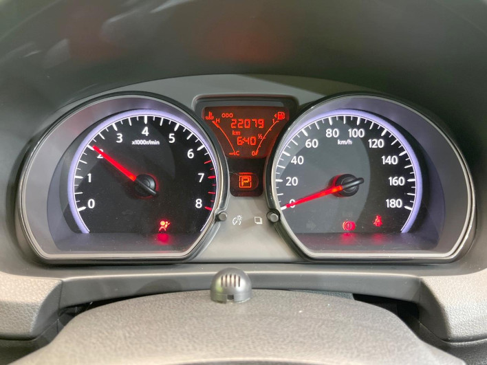 2017 Nissan Note DBA-E12 (UW-6a1119f9c729c)[18]