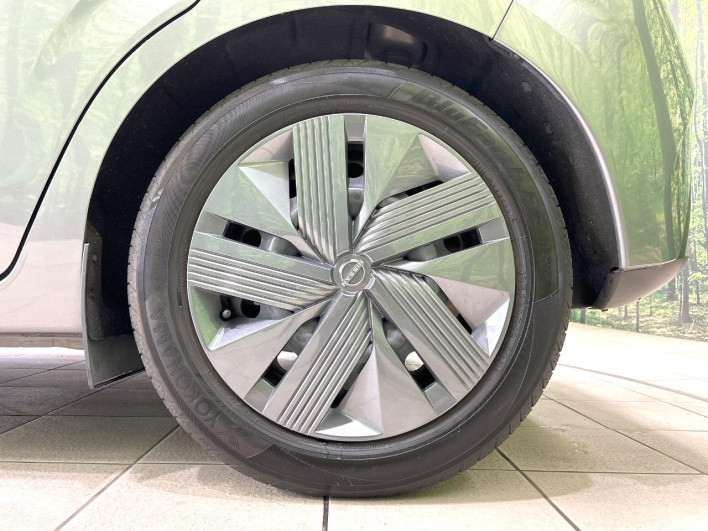 2022 Nissan Note 6AA-E13 (UW-6a1119fd8fe8a)[13]