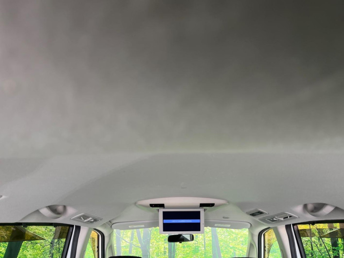 2011 Nissan Serena DBA-FNC26 (UW-6a111a05dbd47)[10]