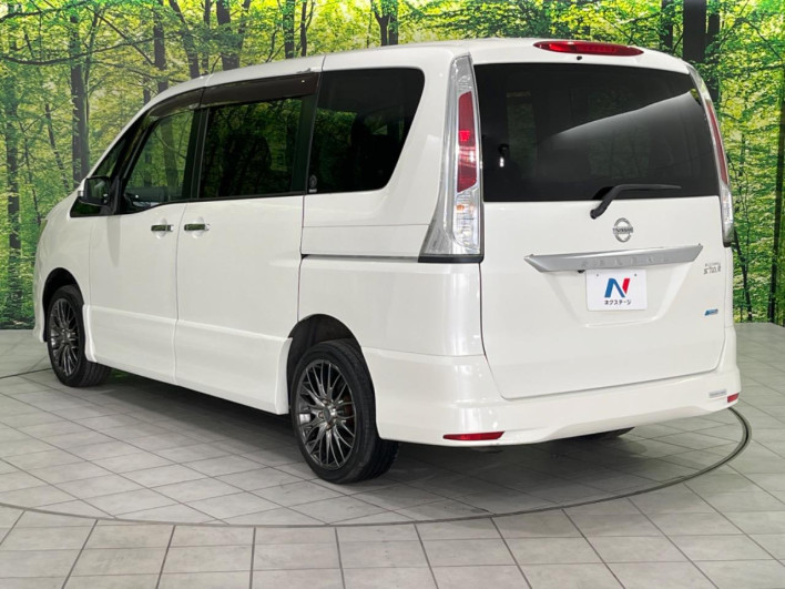 2011 Nissan Serena DBA-FNC26 (UW-6a111a05dbd47)[12]