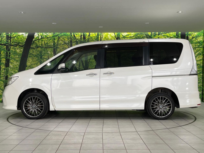 2011 Nissan Serena DBA-FNC26 (UW-6a111a05dbd47)[13]
