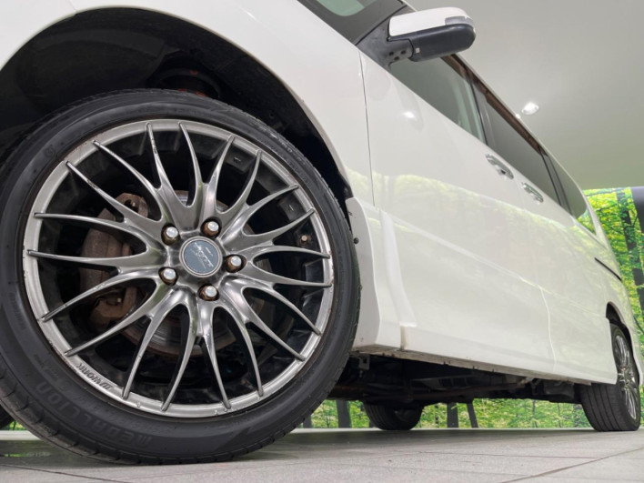 2011 Nissan Serena DBA-FNC26 (UW-6a111a05dbd47)[19]