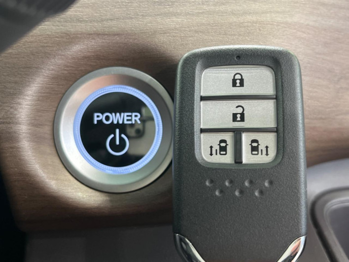 2021 Honda Freed hybrid 6AA-GB7 (UW-6a111a08d4665)[26]