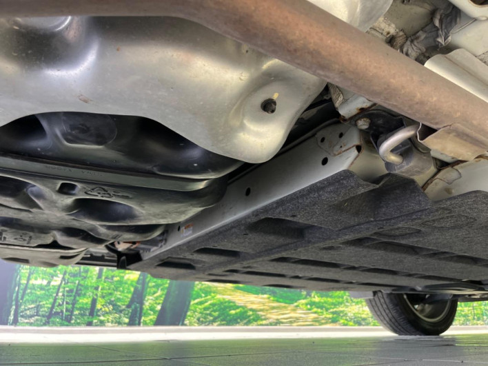 2021 Mitsubishi OUTLANDER PHEV 5LA-GN0W (UW-6a111a1ce43b9)[10]