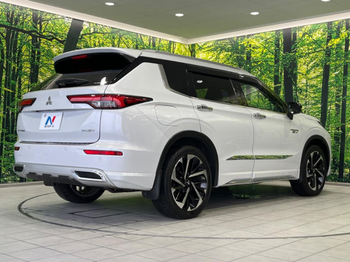 2021 Mitsubishi OUTLANDER PHEV 5LA-GN0W (UW-6a111a1ce43b9)[7]