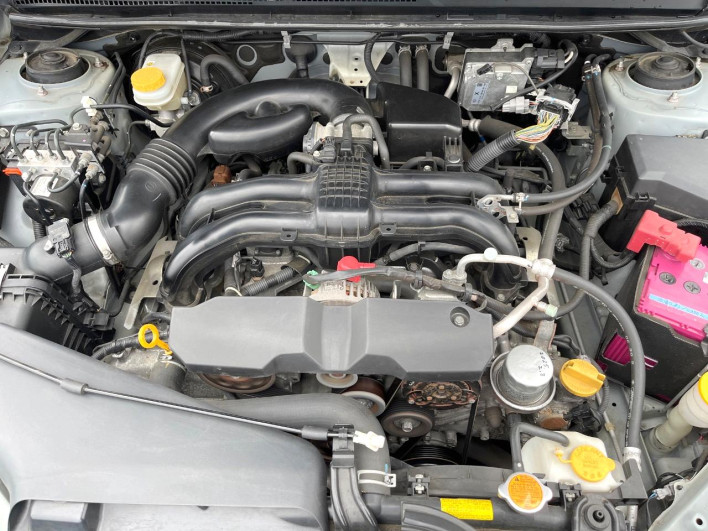 2014 Subaru XV DBA-GP7 (UW-6a111a1f87e59)[11]