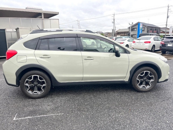 2014 Subaru XV DBA-GP7 (UW-6a111a1f87e59)[15]