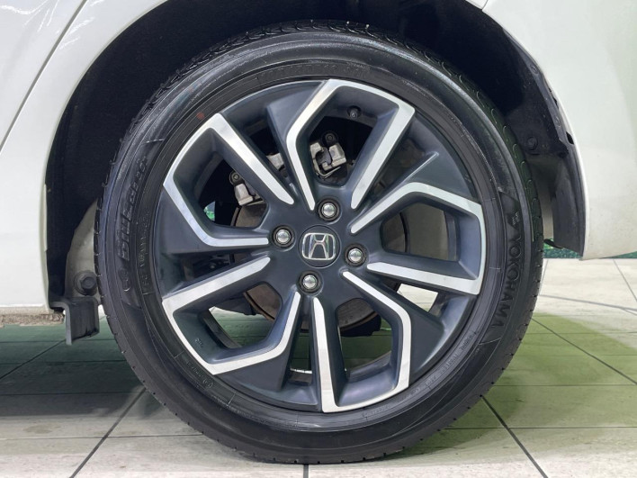 2020 Honda Fit 6AA-GR3 (UW-6a111a21cb820)[7]