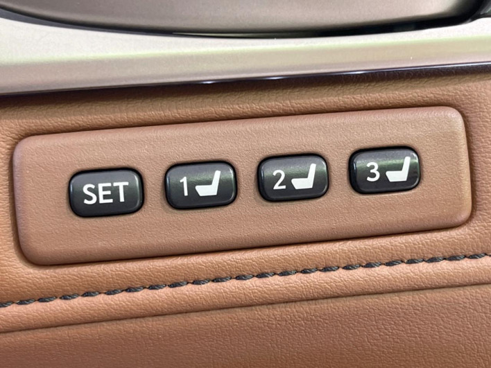2012 Lexus GS DBA-GRL11 (UW-6a111a23e7e90)[17]