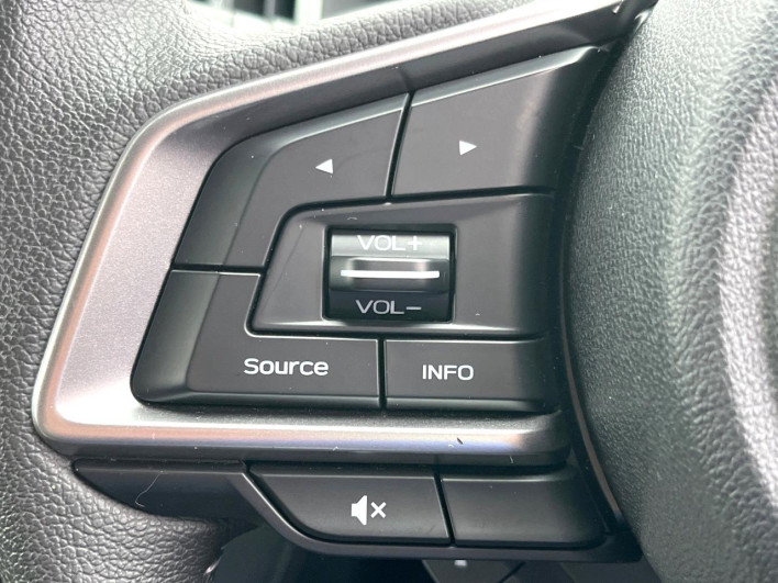 2017 Subaru Impreza Sport DBA-GT2 (UW-6a111a25be004)[24]