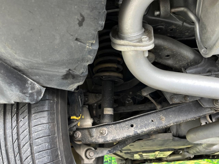 2017 Subaru XV DBA-GT7 (UW-6a111a278dee4)[24]