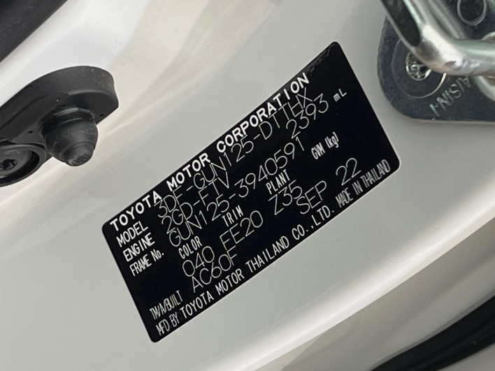 2022 Toyota Hilux 3DF-GUN125 (UW-6a111a2a8b598)[1]