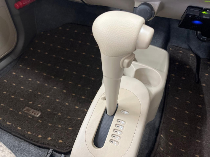 2011 Suzuki Alto DBA-HA25S (UW-6a111a2d9cc41)[14]