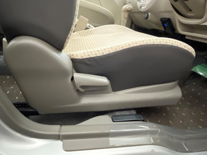 2011 Suzuki Alto DBA-HA25S (UW-6a111a2d9cc41)[9]