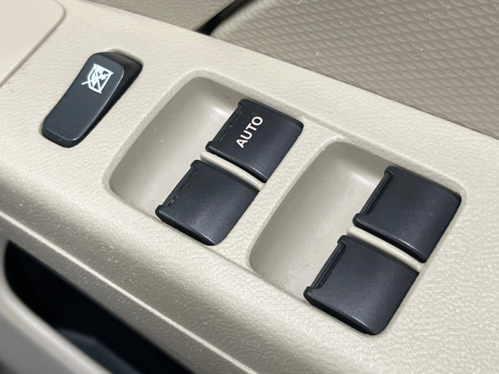 2011 Suzuki Alto DBA-HA25S (UW-6a111a2d9cc41)[8]