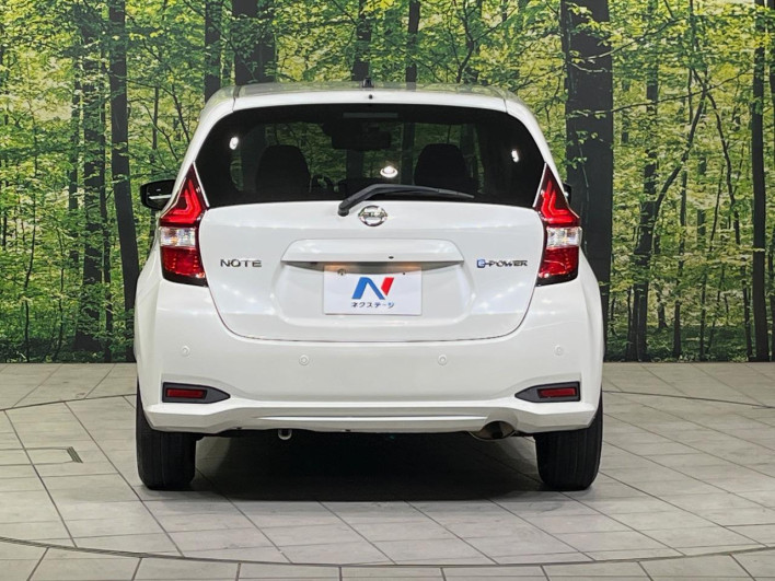 2017 Nissan Note DAA-HE12 (UW-6a111a309ee74)[6]