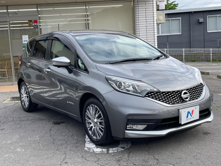2018 Nissan Note DAA-HE12 (UW-6a111a318c942)[13]