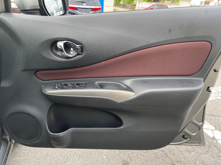 2018 Nissan Note DAA-HE12 (UW-6a111a318c942)[28]