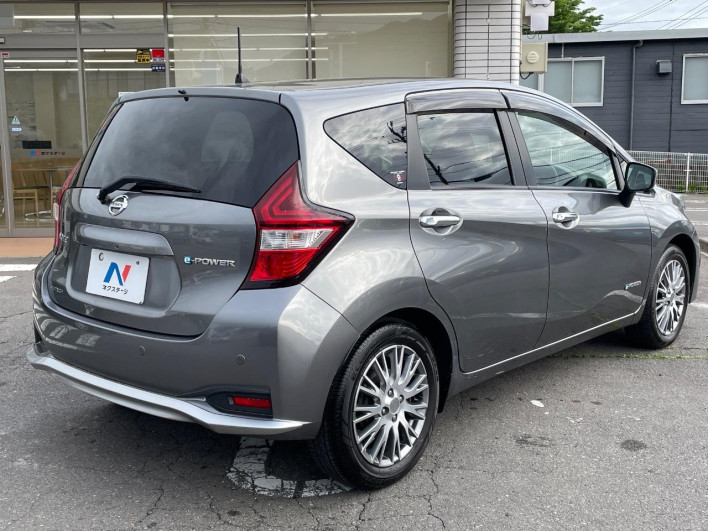 2018 Nissan Note DAA-HE12 (UW-6a111a318c942)[15]