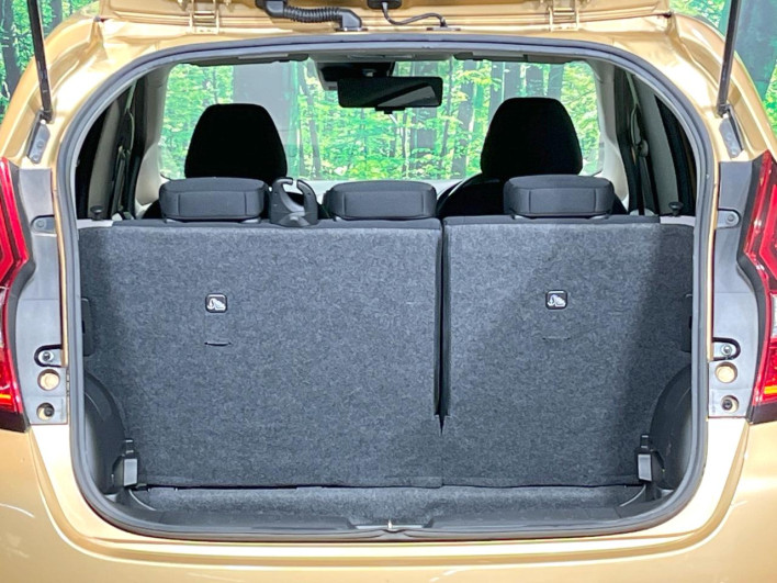 2019 Nissan Note DAA-HE12 (UW-6a111a332e35f)[6]