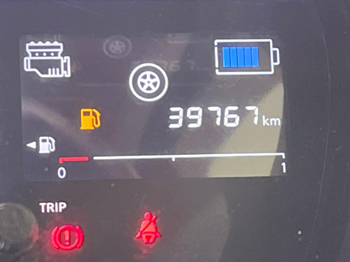 2019 Nissan Note DAA-HE12 (UW-6a111a340a6cd)[2]