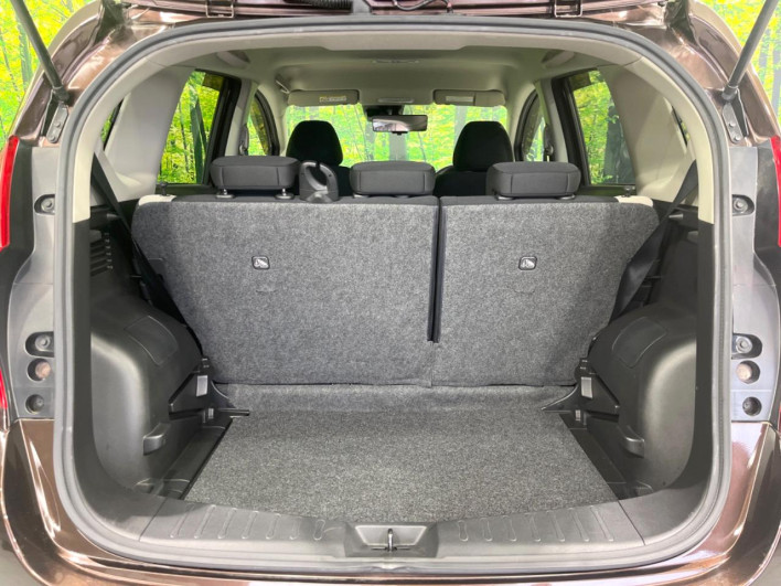 2019 Nissan Note DAA-HE12 (UW-6a111a340a6cd)[17]