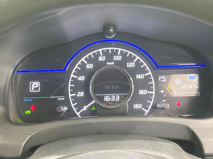 2019 Nissan Note DAA-HE12 (UW-6a111a340a6cd)[28]