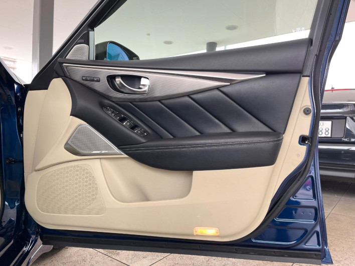 2018 Nissan Skyline DAA-HV37 (UW-6a111a45b1cf8)[29]