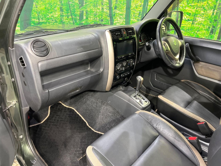 2017 Suzuki Jimny ABA-JB23W (UW-6a111a46b3245)[26]