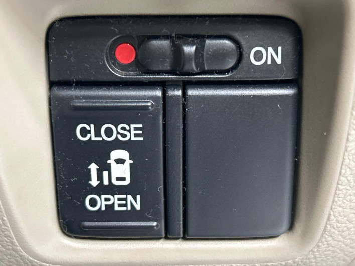 2012 Honda N-BOX DBA-JF1 (UW-6a111a500ed90)[13]