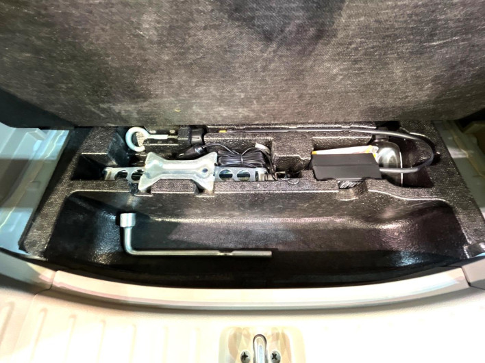 2013 Honda N-BOX DBA-JF1 (UW-6a111a505a3dc)[26]