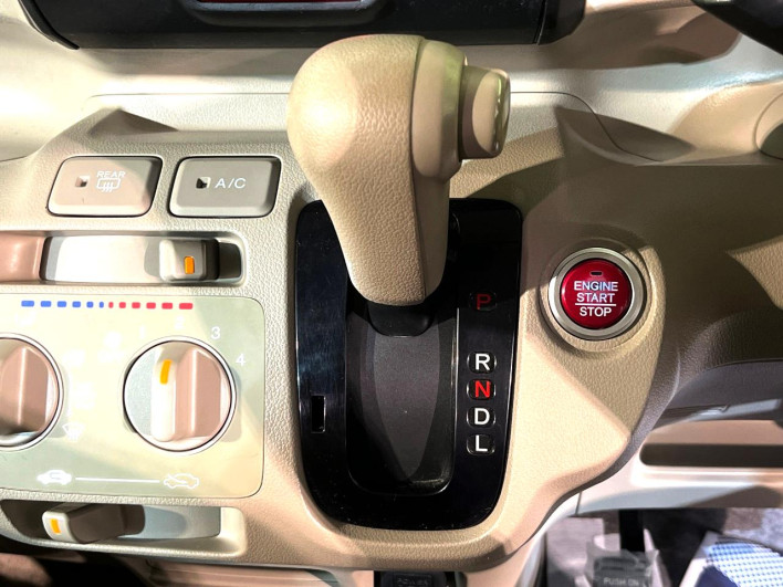 2013 Honda N-BOX DBA-JF1 (UW-6a111a505a3dc)[13]