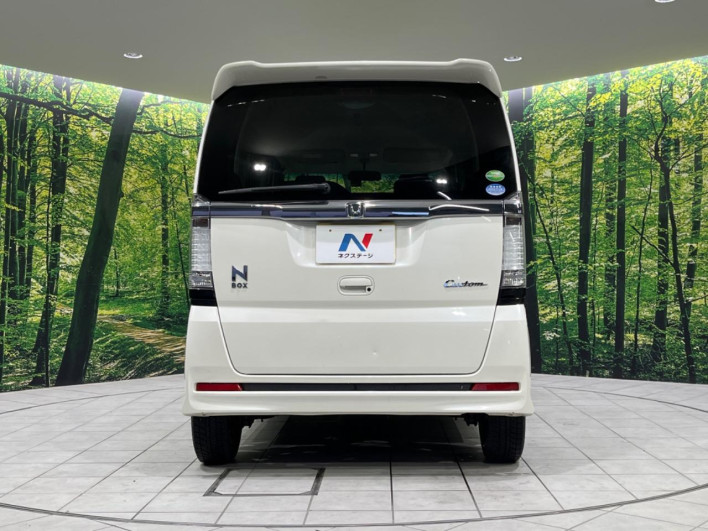 2014 Honda N-BOX CUSTOM DBA-JF1 (UW-6a111a51d1861)[14]