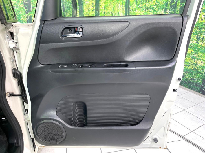 2015 Honda N-BOX DBA-JF1 (UW-6a111a5506906)[25]