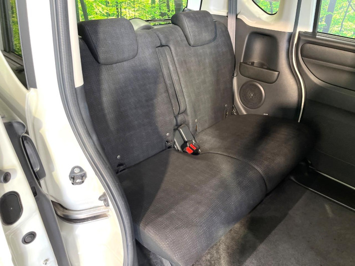 2015 Honda N-BOX DBA-JF1 (UW-6a111a5506906)[22]