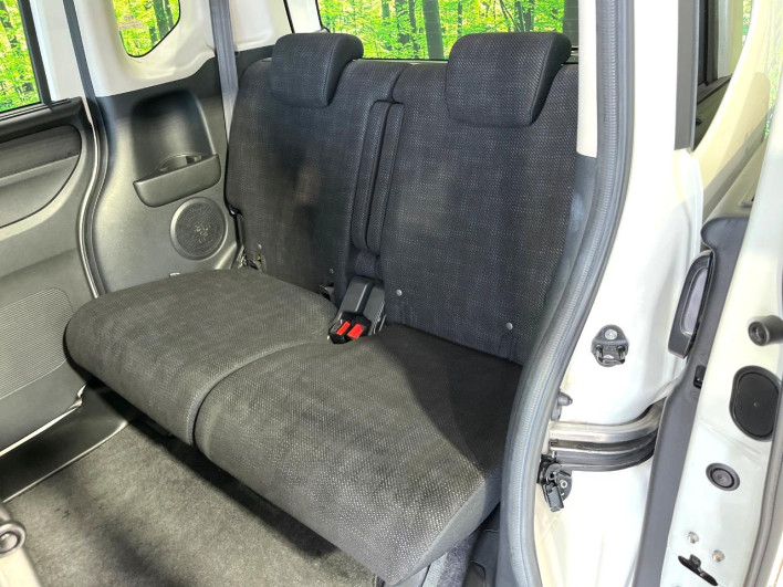 2015 Honda N-BOX DBA-JF1 (UW-6a111a5506906)[23]