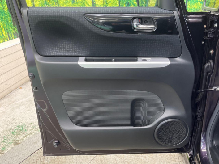 2016 Honda N-BOX CUSTOM DBA-JF1 (UW-6a111a552a220)[28]