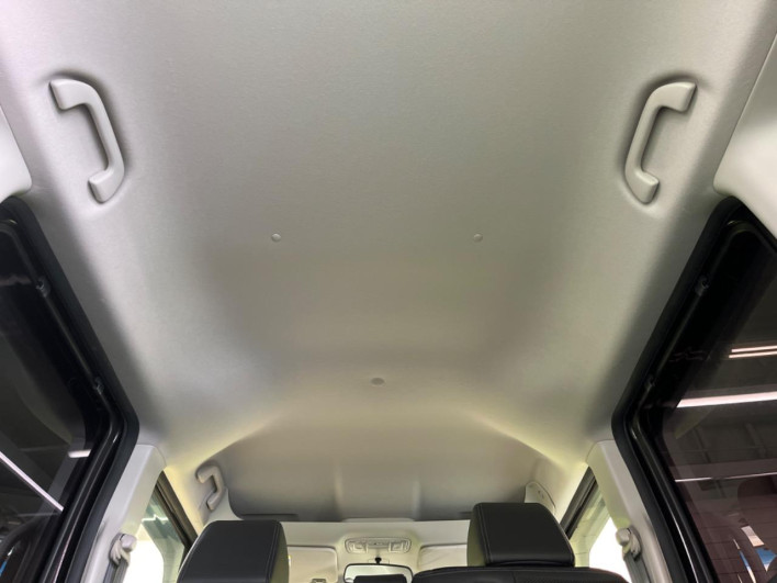 2016 Honda N-BOX CUSTOM DBA-JF1 (UW-6a111a552a220)[19]
